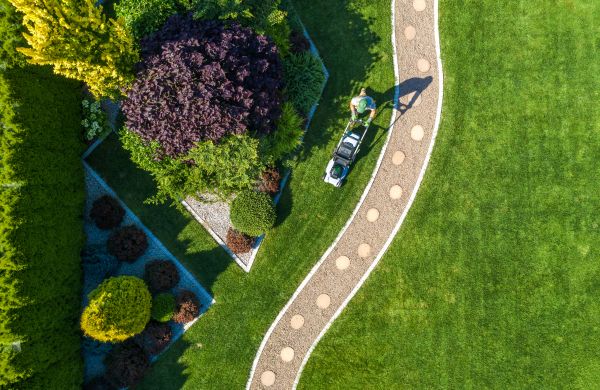 Cost of Mowing And Landscaping in Alpharetta
